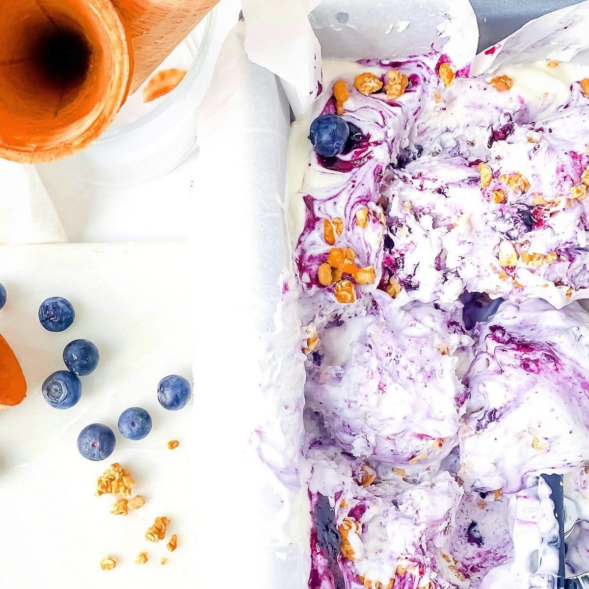Easy, homemade, eggless, no churn blueberry ice cream recipe